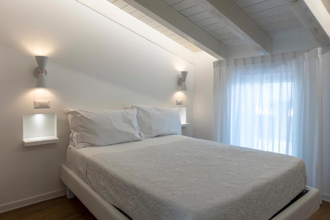 In Centro Da Viola - Eco Design Rooms Olbia Ngoại thất bức ảnh