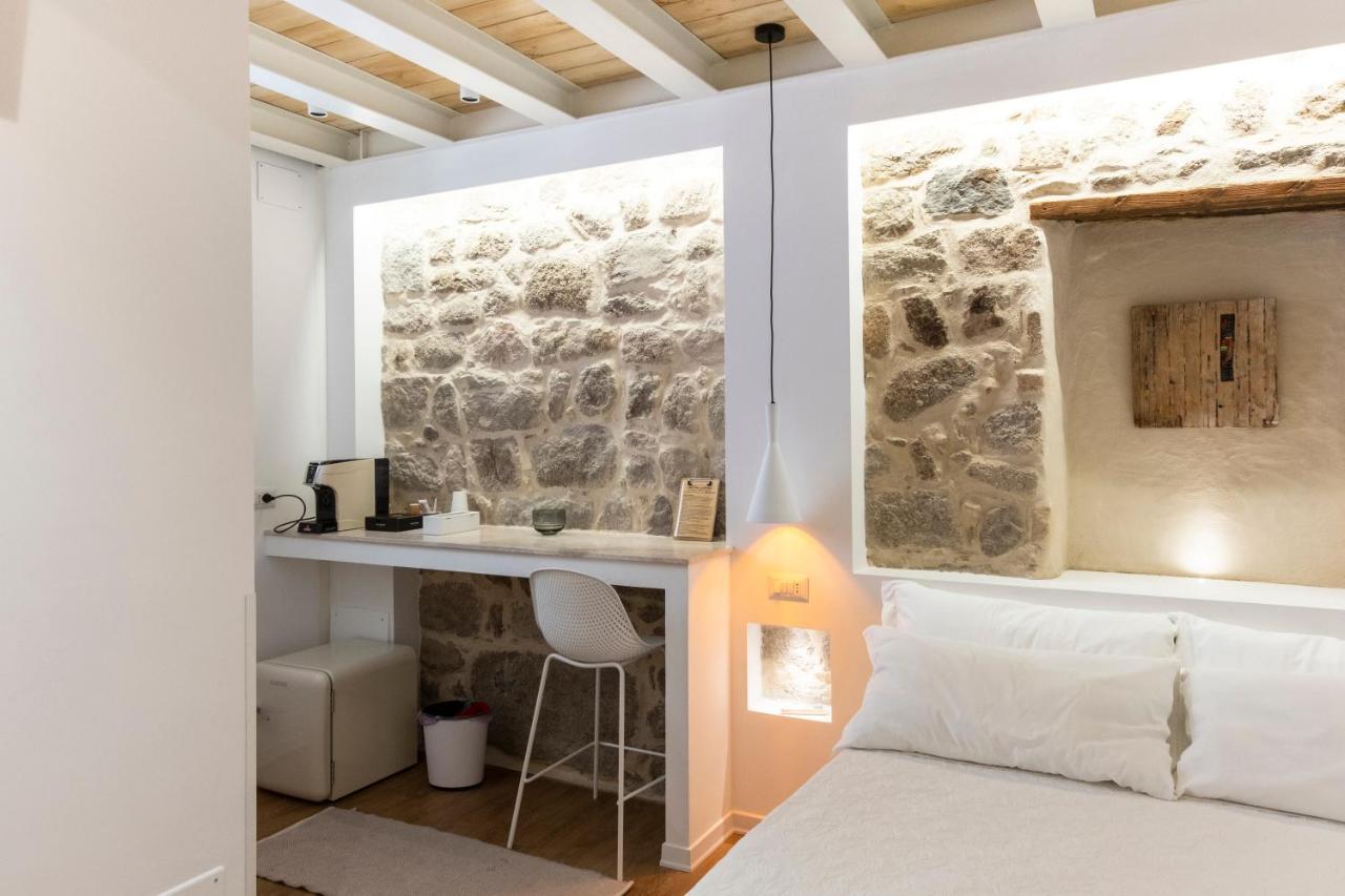 In Centro Da Viola - Eco Design Rooms Olbia Ngoại thất bức ảnh