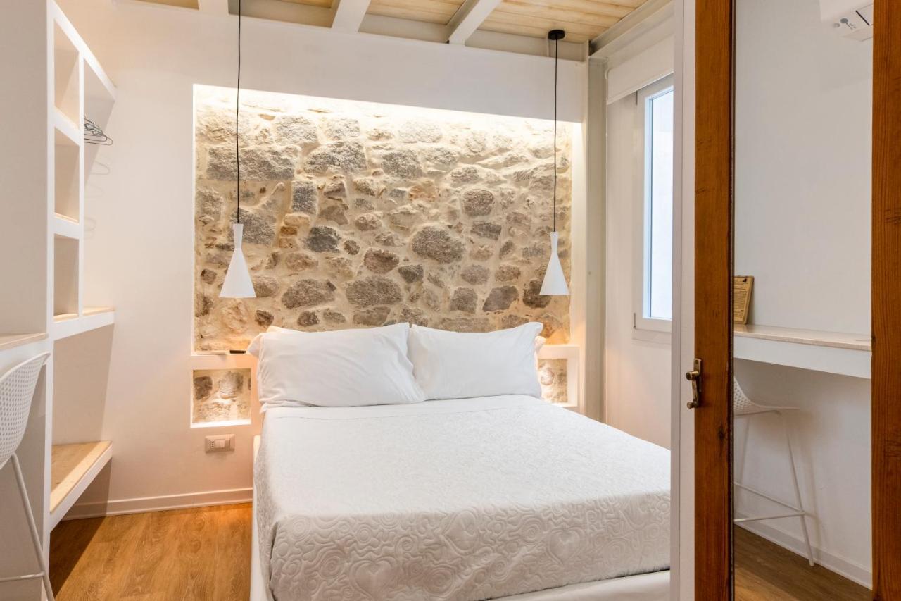 In Centro Da Viola - Eco Design Rooms Olbia Ngoại thất bức ảnh