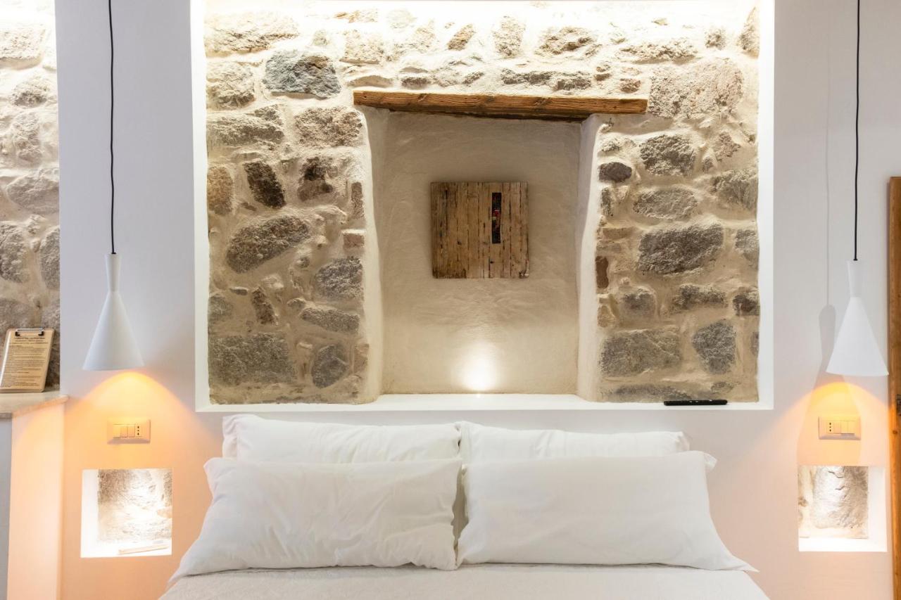 In Centro Da Viola - Eco Design Rooms Olbia Ngoại thất bức ảnh